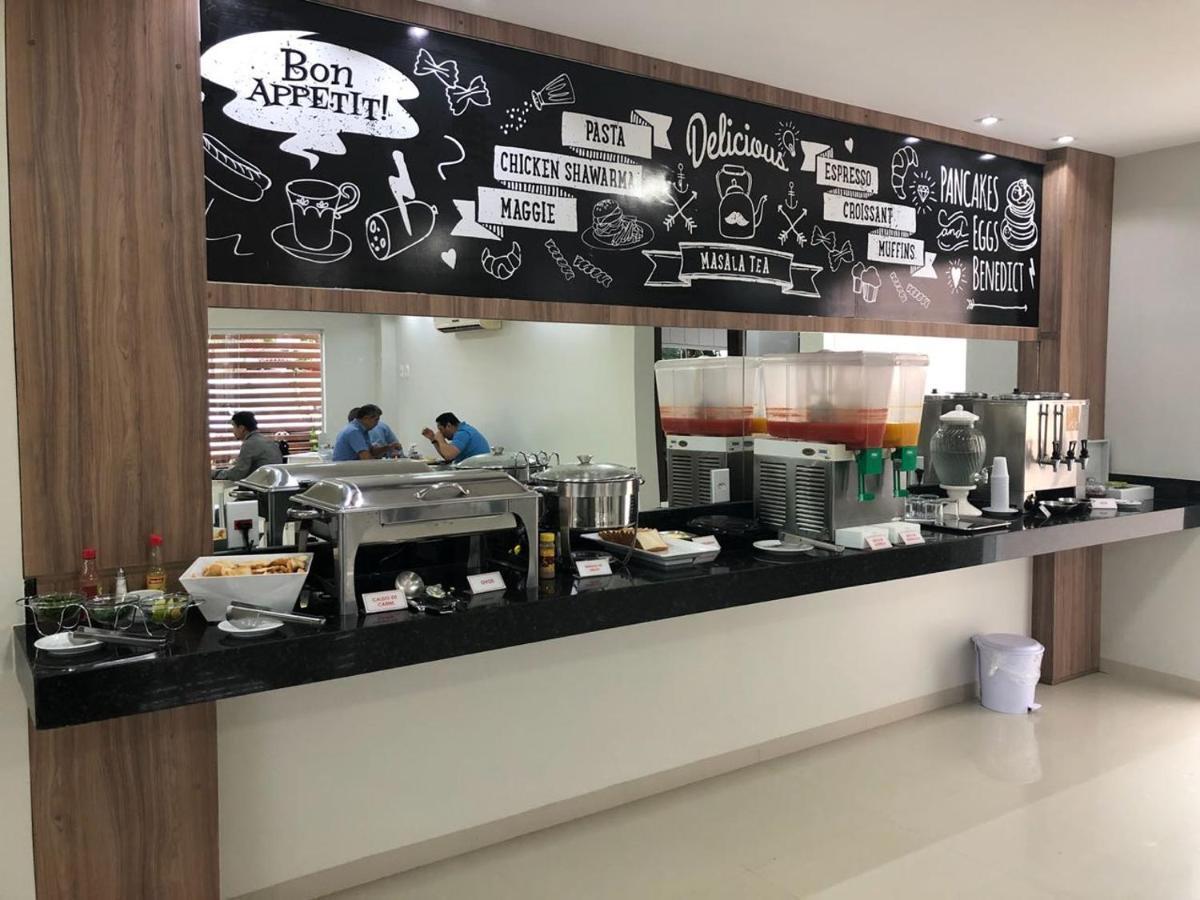 Ozaki's Hotel Tailandia Kültér fotó