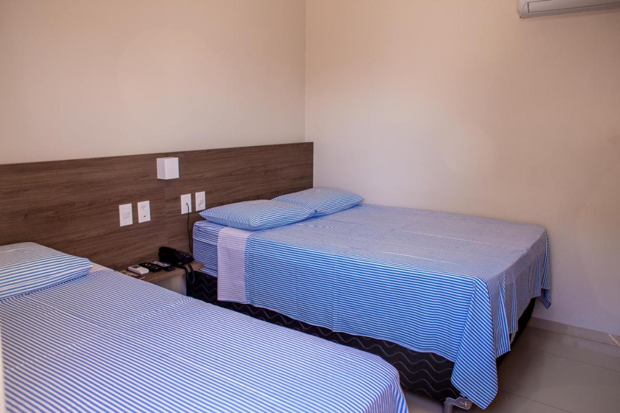 Ozaki's Hotel Tailandia Kültér fotó