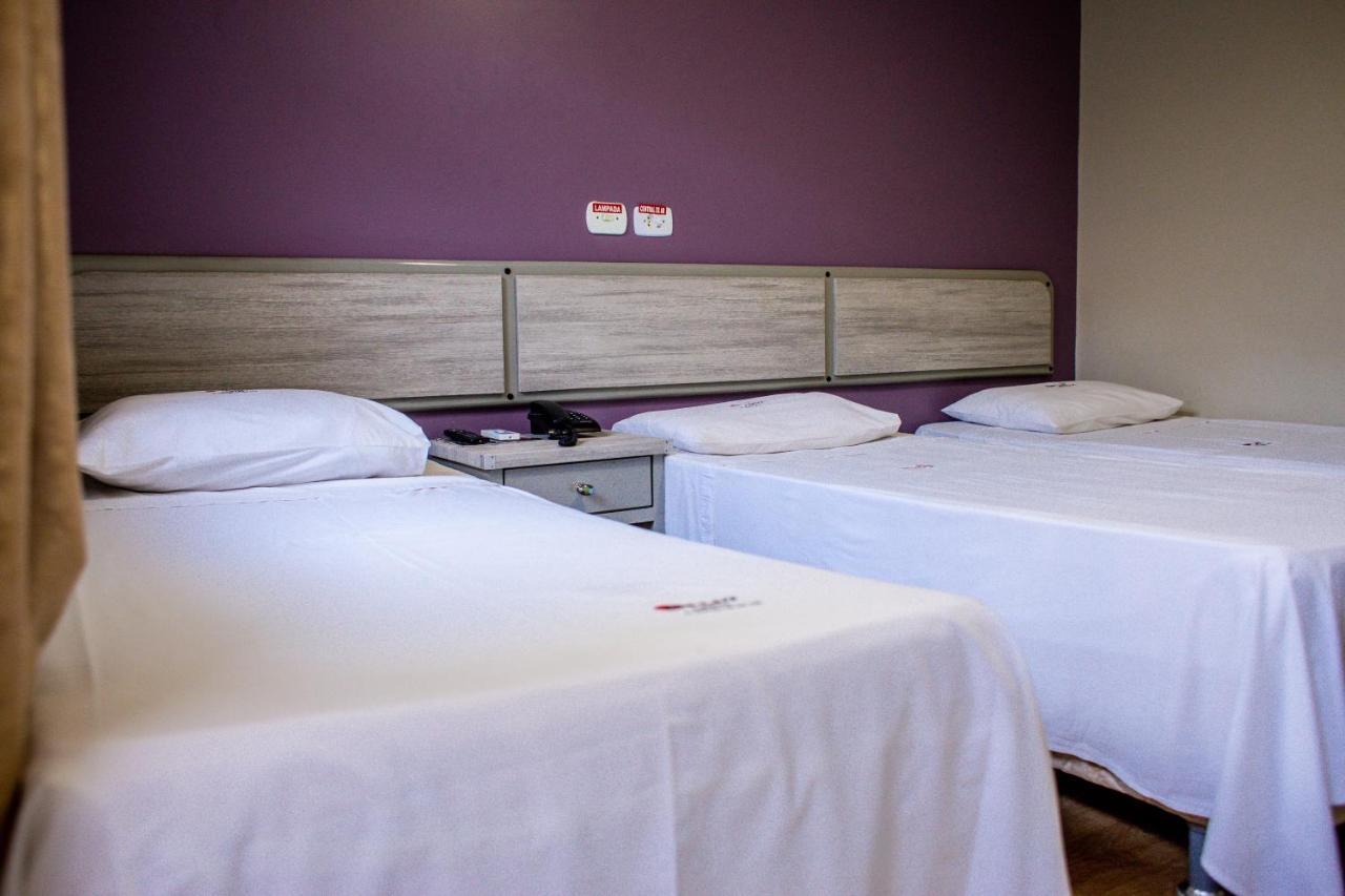 Ozaki's Hotel Tailandia Kültér fotó